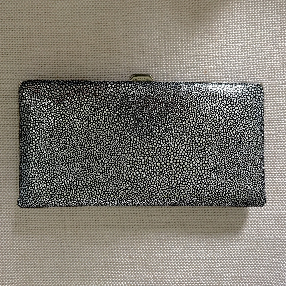 LODIS leather stingray Frame Textured Clutch Wallet